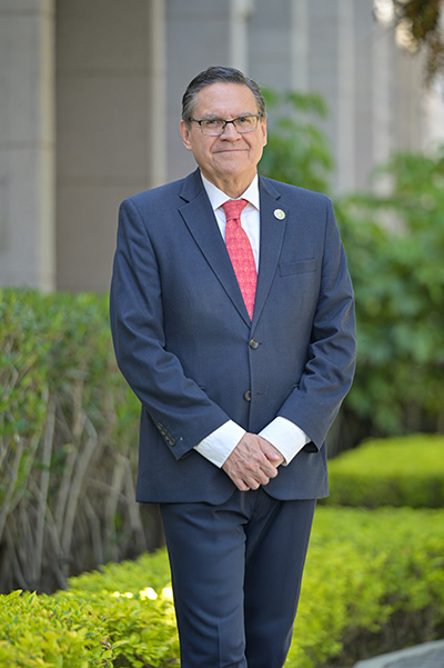 Dra José Gerardo Traslosheros - Graduación 81 - UDLAP