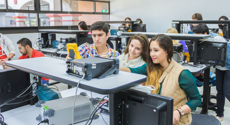 Imagenenes slider de cada licenciatura