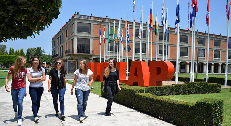 Imagenenes slider de cada licenciatura