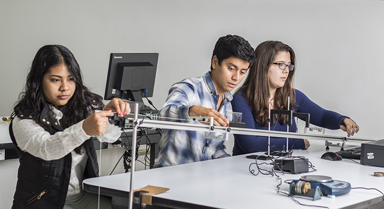 Imagenenes slider de cada licenciatura