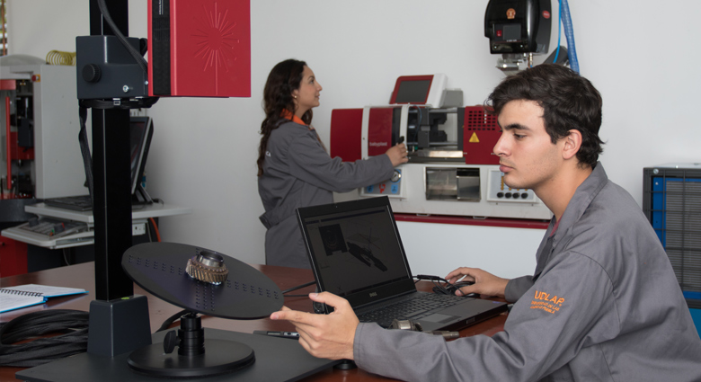 Imagenenes slider de cada licenciatura