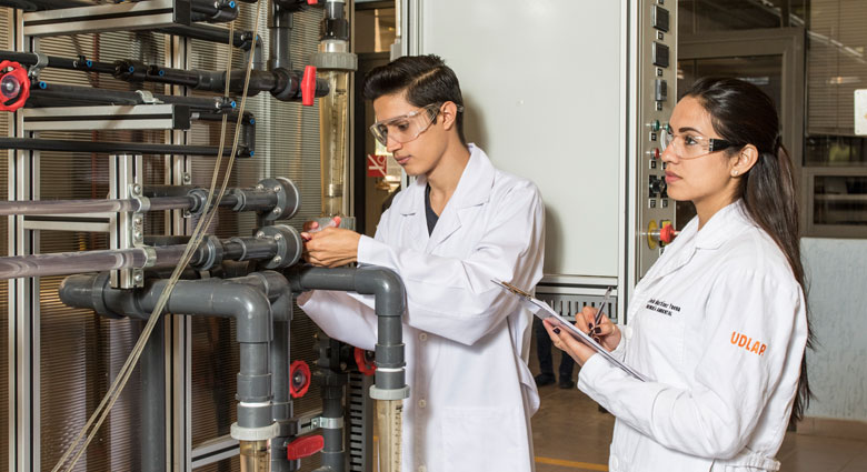 Imagenenes slider de cada licenciatura