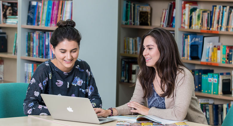 Imagenenes slider de cada licenciatura