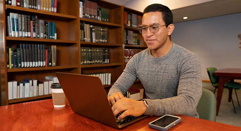 Imagenenes slider de cada licenciatura