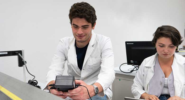 Imagenenes slider de cada licenciatura