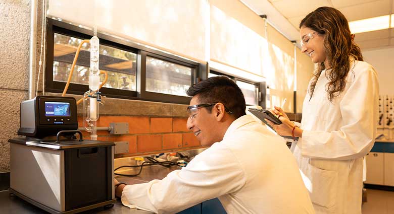 Imagenenes slider de cada licenciatura