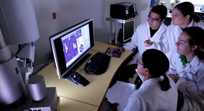 Imagenenes slider de cada licenciatura