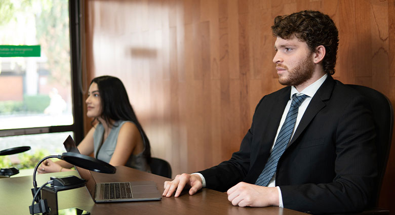 Imagenenes slider de cada licenciatura