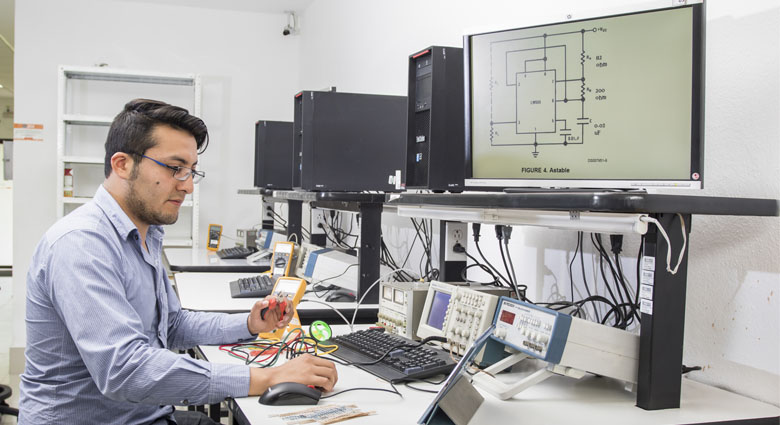 Imagenenes slider de cada licenciatura