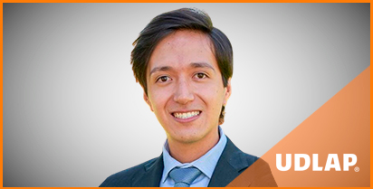 EDUARDO CAMARILLO ABAD, EGRESADO DE LA LICENCIATURA EN NANOTECNOLOGÍA E INGENIERÍA MOLECULAR, GENERACIÓN 2018.