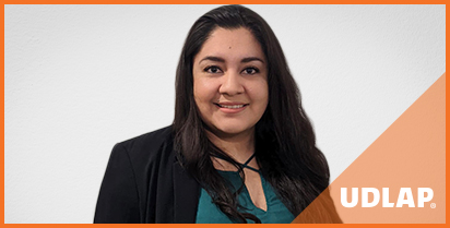 ADRIANA EDITH QUINTANA DIAZ, EGRESADA DE LA LICENCIATURA EN ACTUARÍA, GENERACIÓN 2011