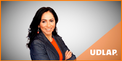 ATALA SANDRA TOVAR PEÑA, EGRESADA DE LA LICENCIATURA EN HOTELERÍA, GENERACIÓN 1998