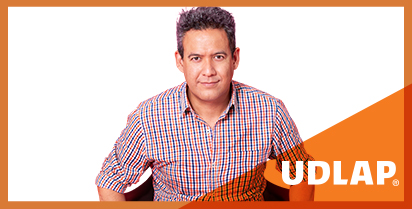 CARLOS EDUARDO CAMPOS OROPEZA, EGRESADO DE LA LICENCIATURA EN ADMINISTRACIÓN DE EMPRESAS, GENERACIÓN 2002