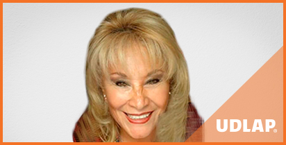 IRMA AZOMOZA, EGRESADA DE LA LICENCIATURA EN PSICOLOGÍA ORGANIZACIONAL, GENERACIÓN 1991. 