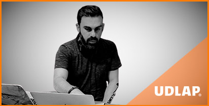 JORGE ANDRÉS MARTÍNEZ VALDERRAMA, EGRESADO DE LA LICENCIATURA EN MÚSICA, GENERACIÓN 2008.