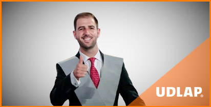 PHILIPPE SELEGUAN BADER, EGRESADO DE LA LICENCIATURA EN ADMINISTRACIÓN DE EMPRESAS, GENERACIÓN 2015