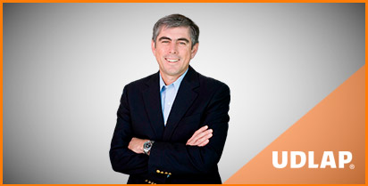 VLADIMIRO DE LA MORA HONC, EGRESADO DE LA LICENCIATURA EN INGENIERÍA MECÁNICA, GENERACIÓN 1986. 